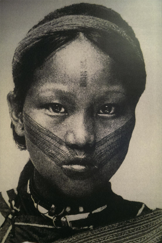 1906泰雅族女子